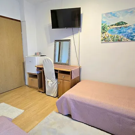 Bed & Breakfast Guest House Villa Ines - Annex