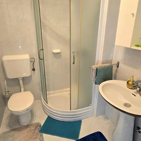 Bed and Breakfast Ines - Annex Ζαντάρ