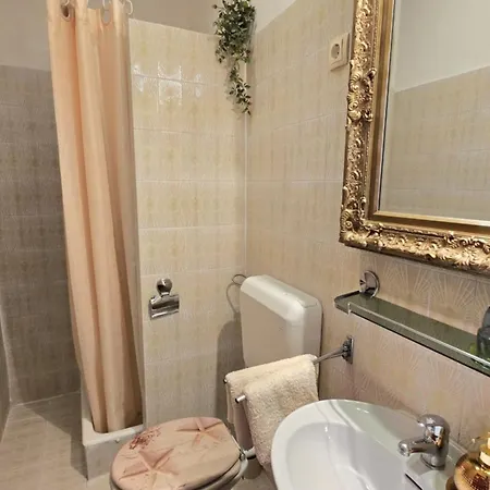 Guest House Villa Ines - Annex Bed & Breakfast