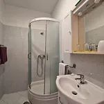Ines - Annex فندق مبيت وإفطار زادار