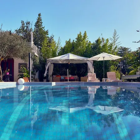 Avalena Residence 3*