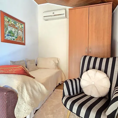 Avalena Residence