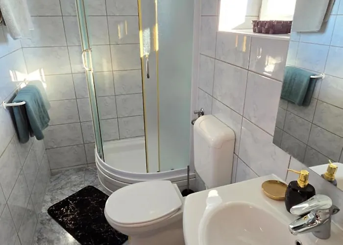 Guest House Villa Ines - Annex Bed & Breakfast Zadar