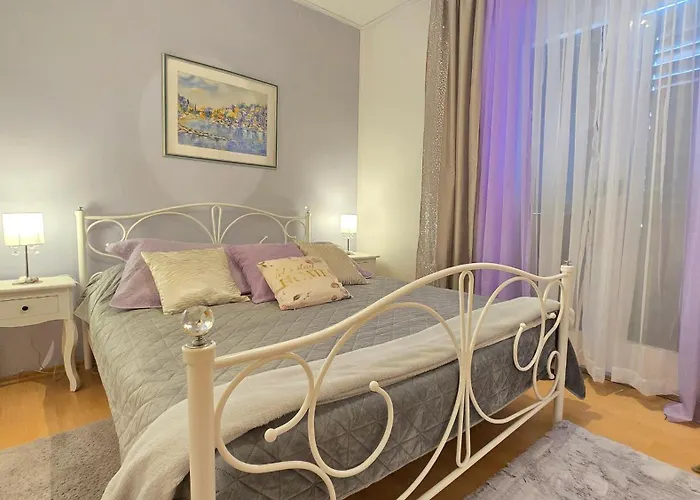 Guest House Villa Ines - Annex Bed & Breakfast Zadar